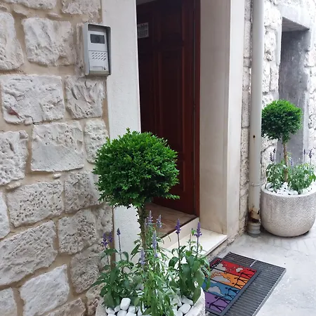 Jidro 3* Trogir