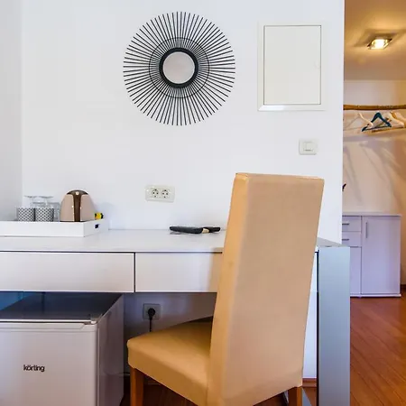 Aparthotel Jidro Trogir