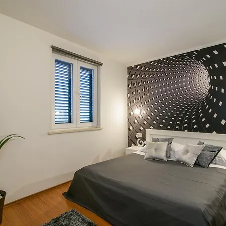 Jidro 3* Trogir