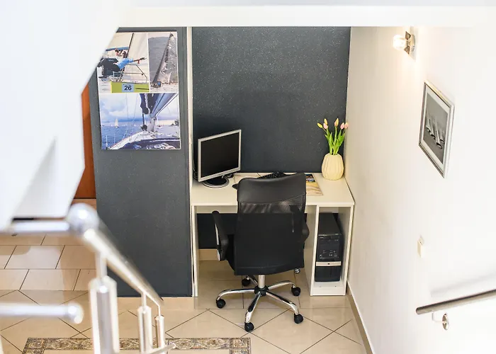 Ξενοδοχείο με διαμερίσματα Jidro