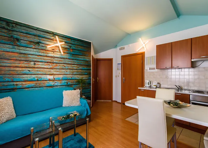 Jidro Ξενοδοχείο με διαμερίσματα Τρογκίρ